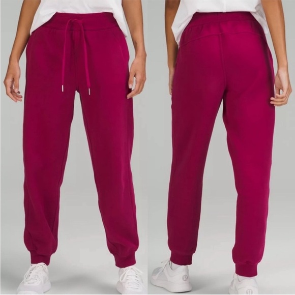 Lululemon Scuba High-Rise Jogger Pomegranate Size 2 - Picture 1 of 12